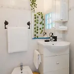 Guesthost - Stella Marina Di Sanremo! Lovely Flat San Remo